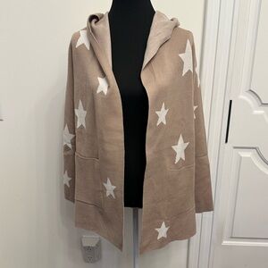 Splendid Open Front Long Line Cardigan Tan Stars Hooded Pockets Smooth Knit NEW